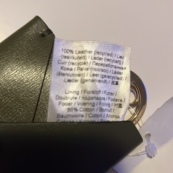 NWT Ganni Keychain Green Card Holder, OS - Picture 7 of 9